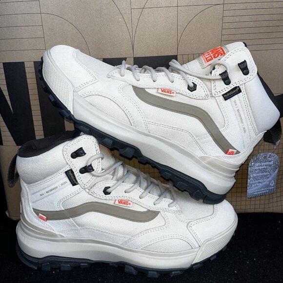 NEW VANS Crestline GORE-TEX MTE NBY Khaki / Tan Boots Waterproof Men's Size 9 - Picture 2 of 9